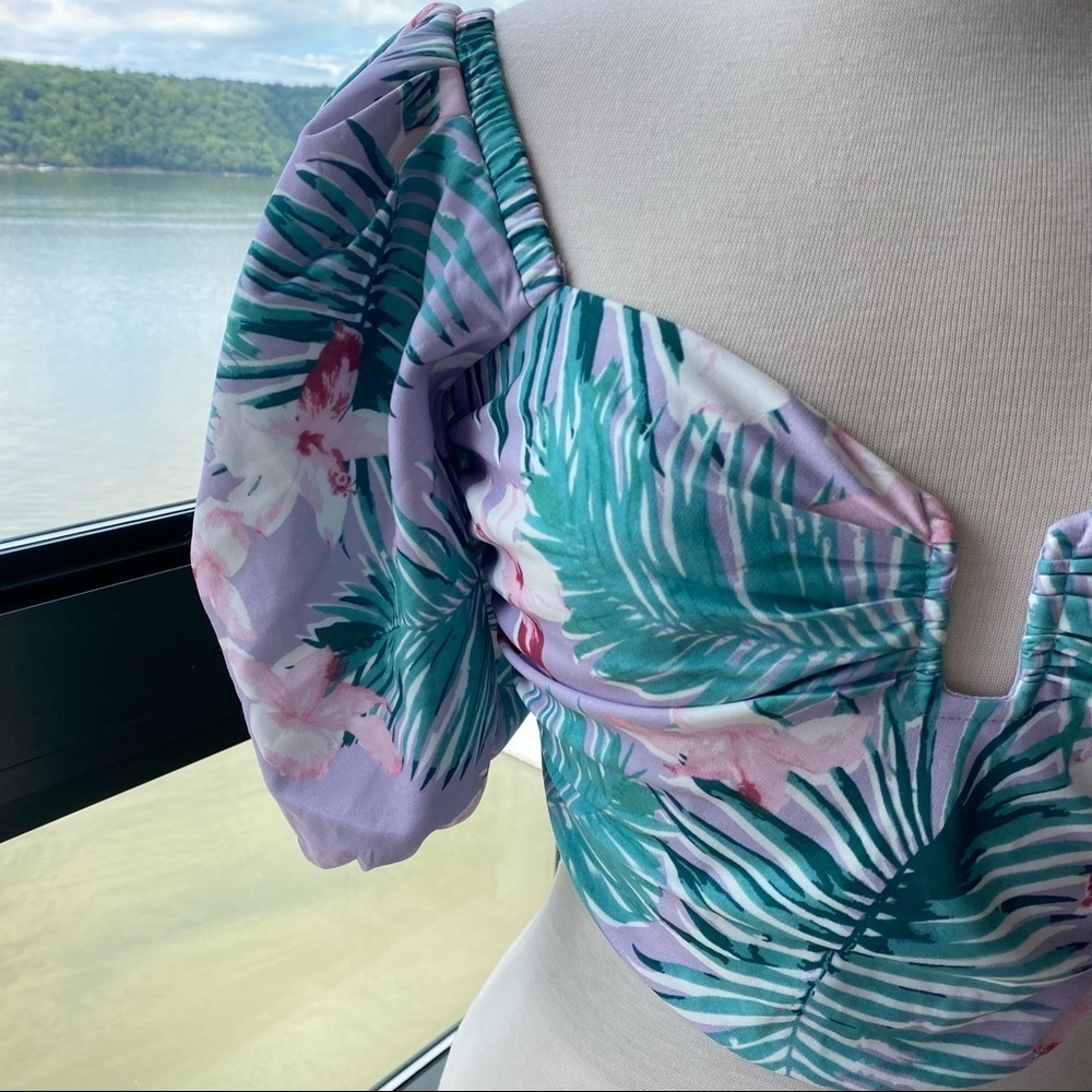 A. Peach Top, Size S - Picture 2 of 7